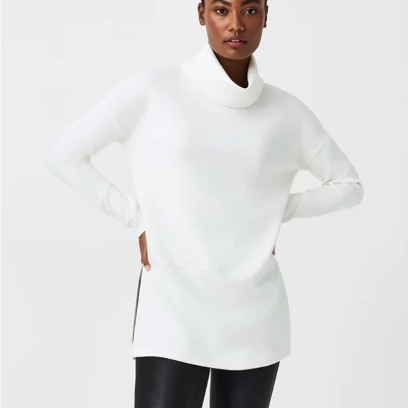 SPANX AirEssentials Turtleneck Tunic powder white large - Picture 1 of 6